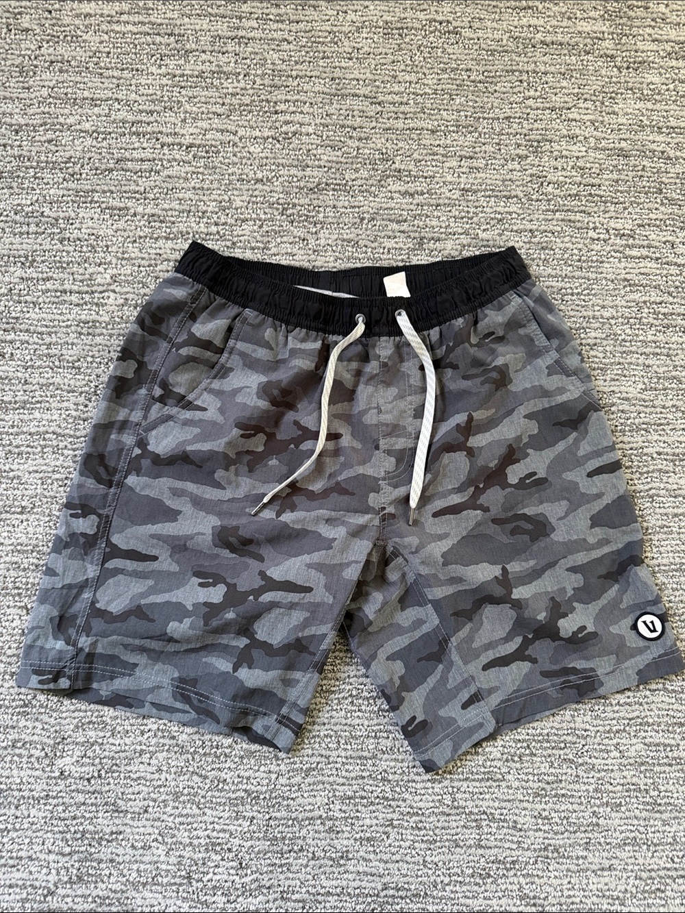 Vuori Men's Gray Camo Athletic Pull-On Shorts